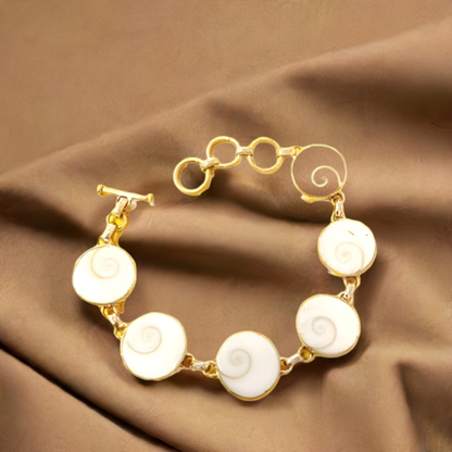 Gomti Chakra Bracelet with Silver chain for Wealth & Prosperity